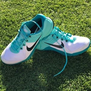 Nike Metcon 2s. Women’s size 10.